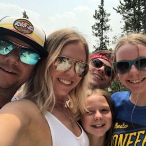 Meet your Posher, Amber